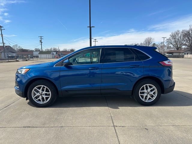 Certified 2024 Ford Edge SEL image 3