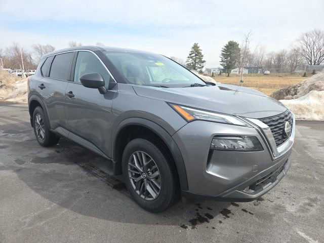 Used 2021 Nissan Rogue S image 5