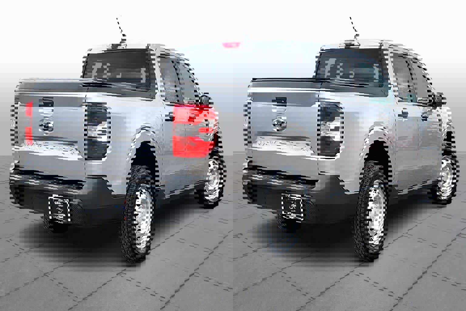 Certified 2023 Ford Maverick XL image 3