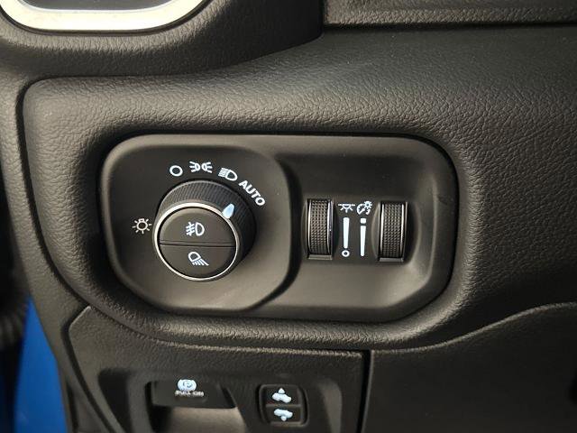 Used 2025 RAM 1500 Big Horn AWD/4WD image 14