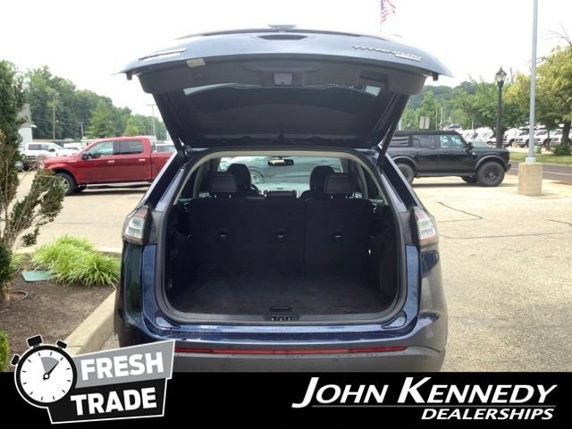 Certified 2017 Ford Edge Titanium AWD/4WD image 32