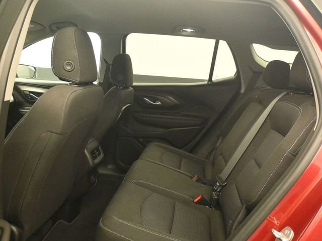 Used 2022 GMC Terrain SLE w/ Driver Convenience Package image 10