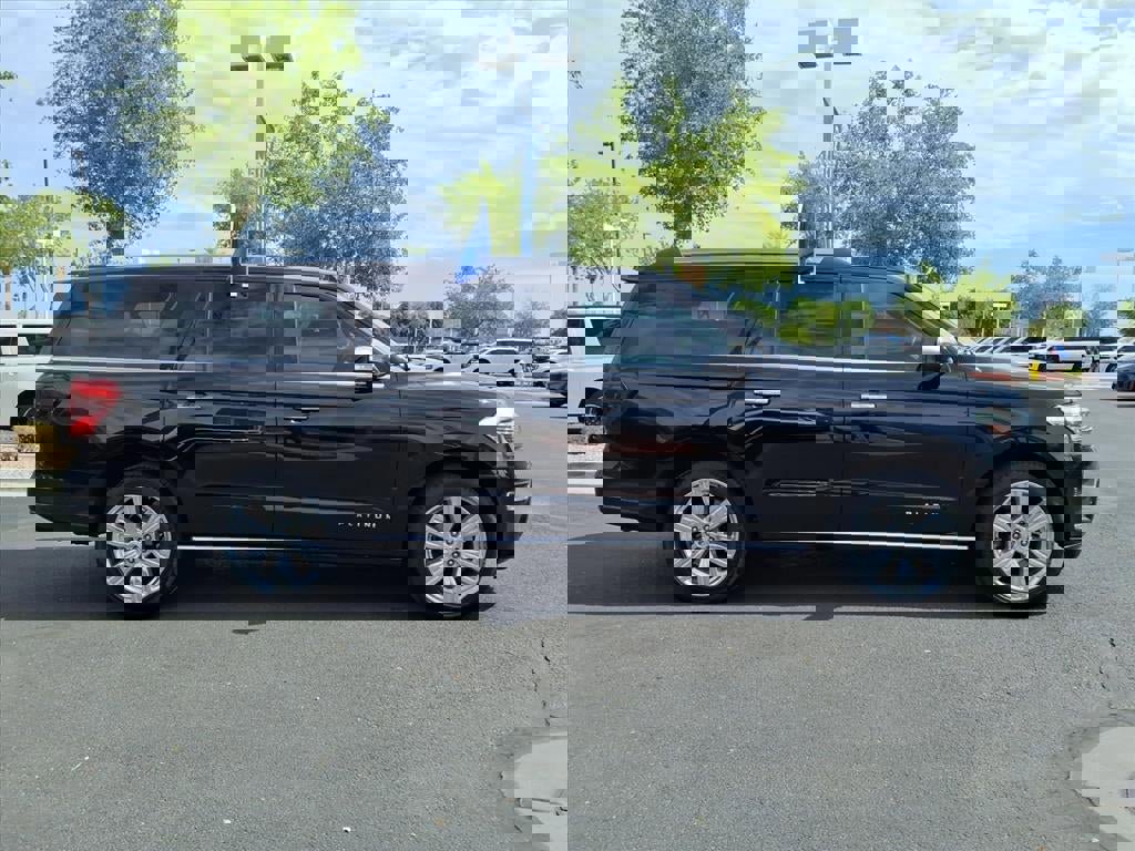 Certified 2024 Ford Expedition Max Platinum image 6