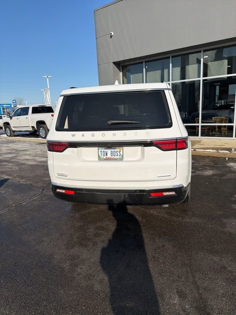 Used 2023 Jeep Wagoneer Series III w/ Preferred Equipment Group image 7