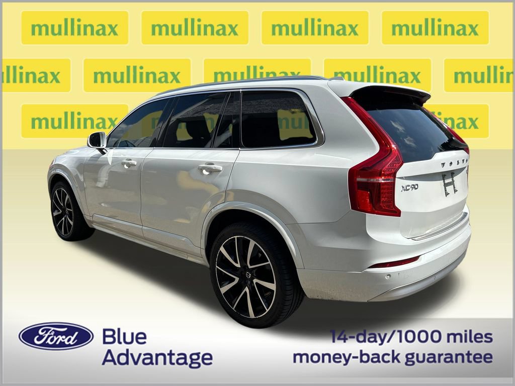 Used 2022 Volvo XC90 T6 Momentum AWD/4WD image 3