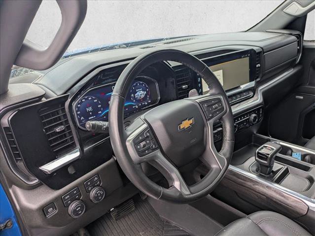 Used 2023 Chevrolet Silverado 1500 LTZ w/ LTZ Premium Package AWD/4WD image 15