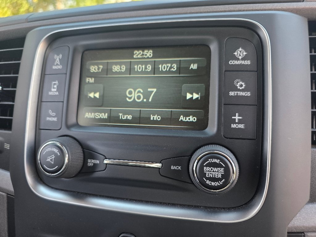 Used 2019 RAM 1500 Express w/ Express Value Package AWD/4WD image 4