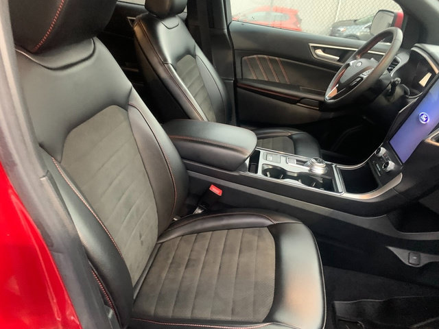 Certified 2021 Ford Edge ST-Line AWD/4WD image 10