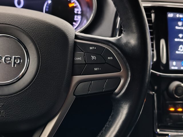 Used 2021 Jeep Grand Cherokee Limited AWD/4WD image 40