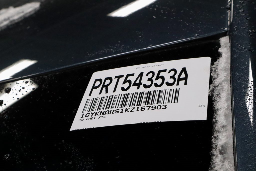 Used 2019 Cadillac XT5 Base image 32