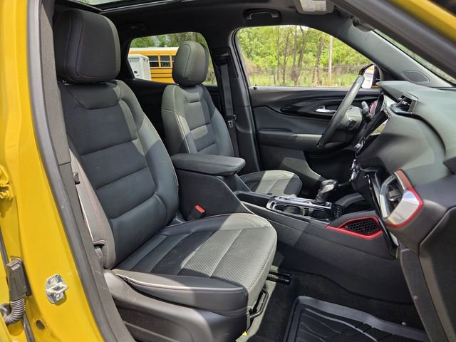 Used 2023 Chevrolet TrailBlazer RS w/ Sun and Liftgate Package image 15