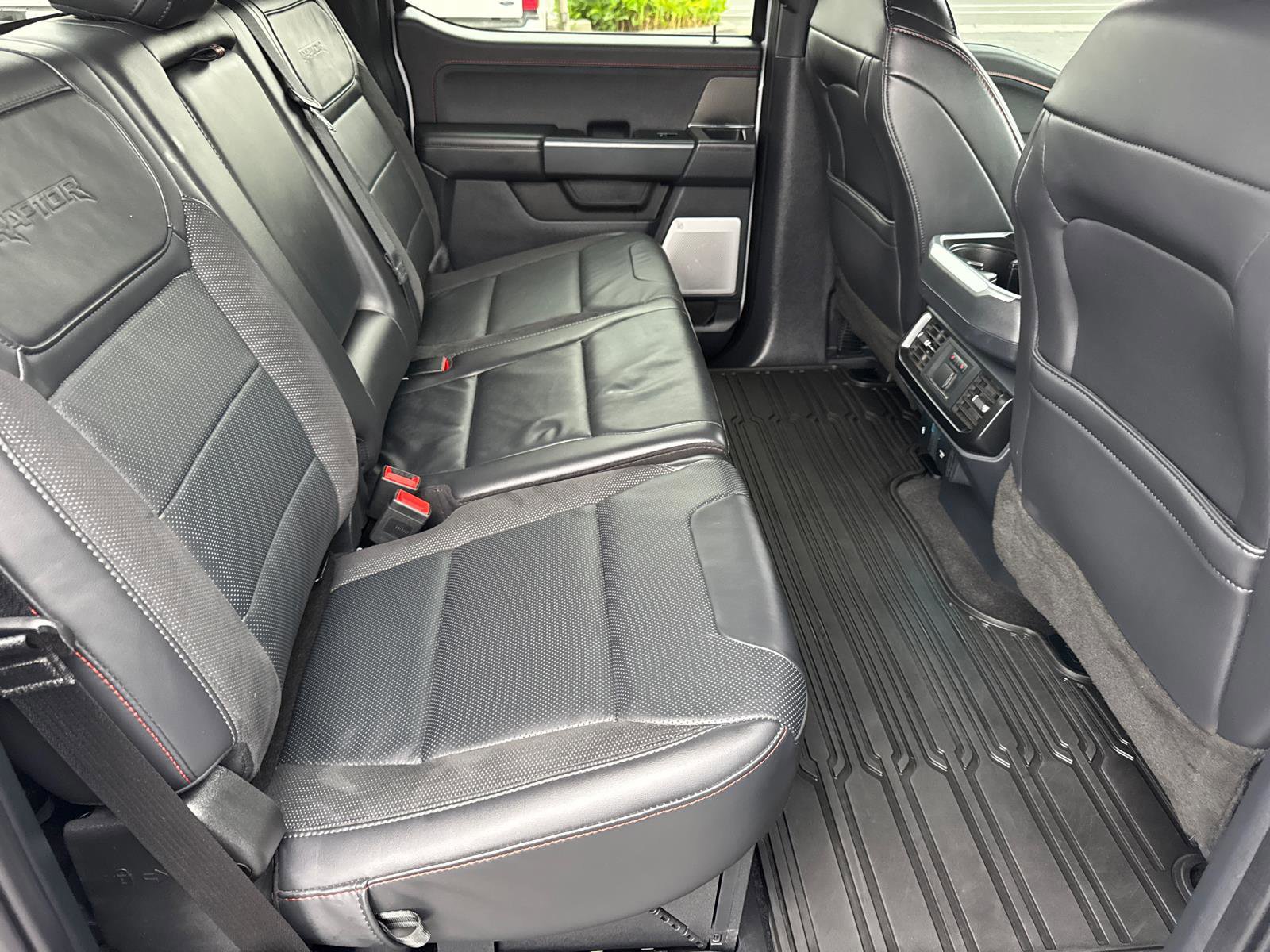 Certified 2025 Ford F150 Raptor image 17