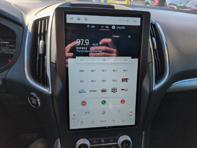 Certified 2024 Ford Edge Titanium AWD/4WD image 39