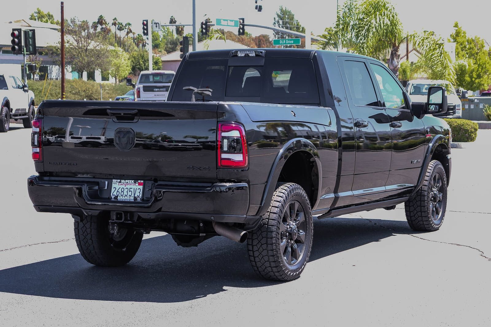 Used 2023 RAM 2500 Limited AWD/4WD image 4