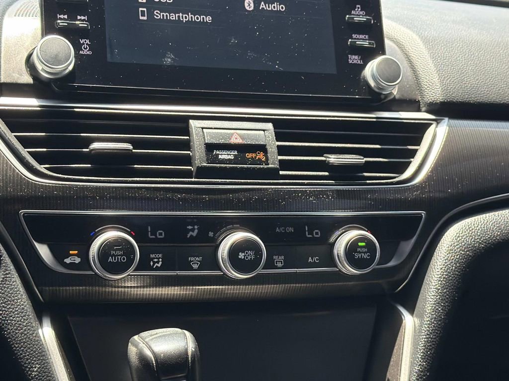 Used 2018 Honda Accord Sport image 15