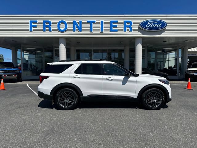 Certified 2025 Ford Explorer ST AWD/4WD image 1