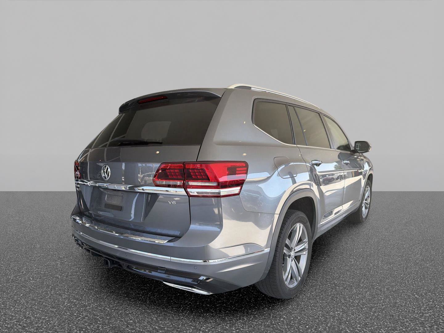 Used 2019 Volkswagen Atlas SEL R-Line FWD image 6