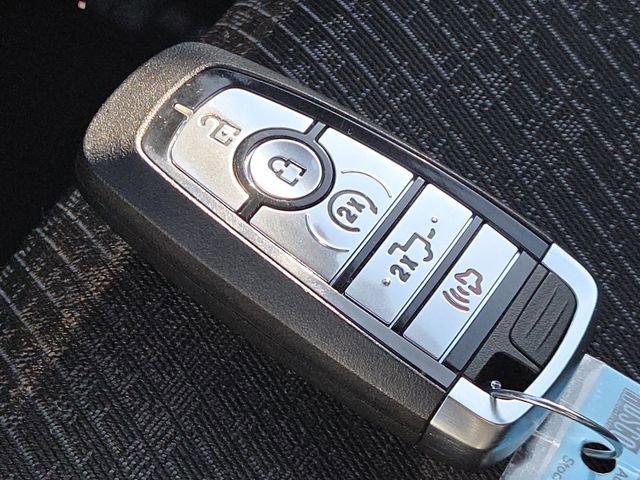 Certified 2022 Ford F150 XLT w/ Equipment Group 302A High image 38