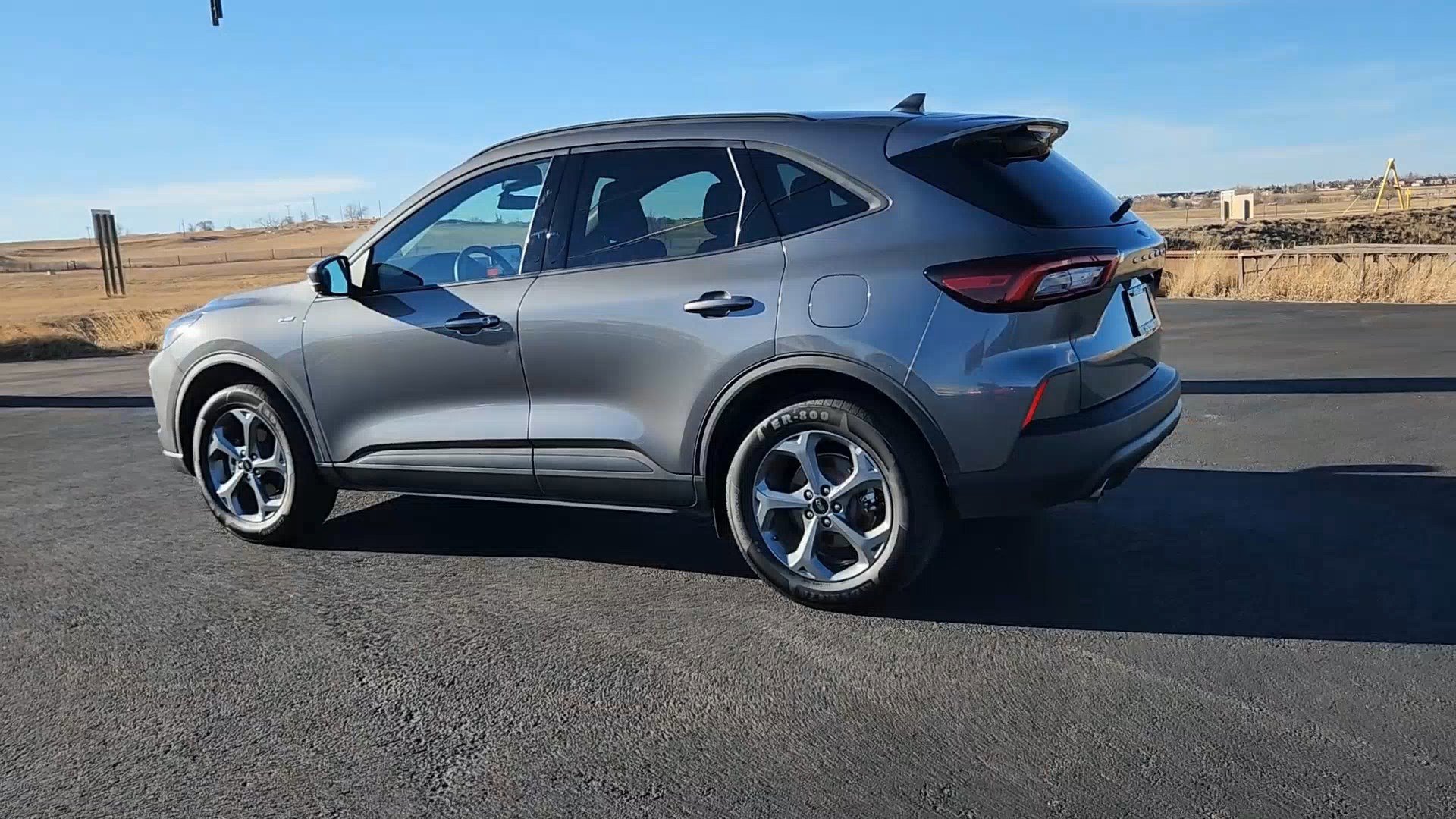 Certified 2025 Ford Escape ST-Line Select image 3