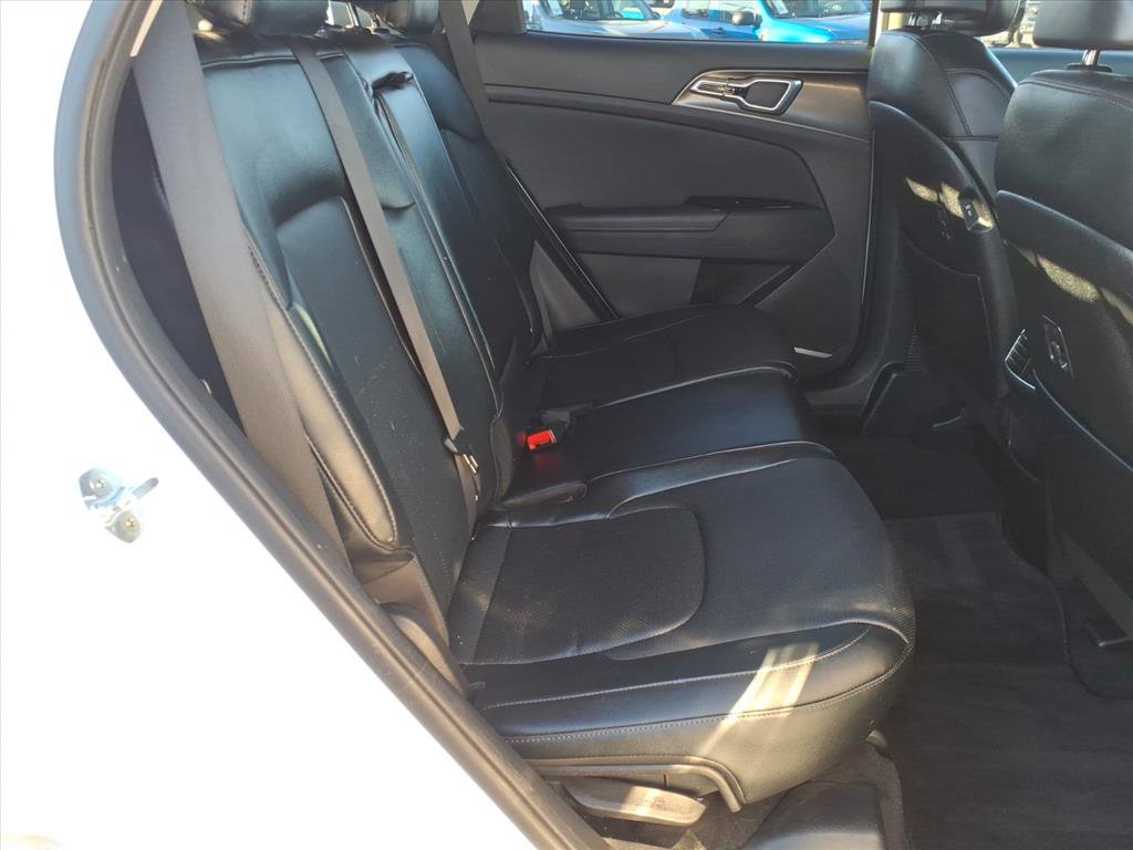 Used 2023 Kia Sportage EX image 14
