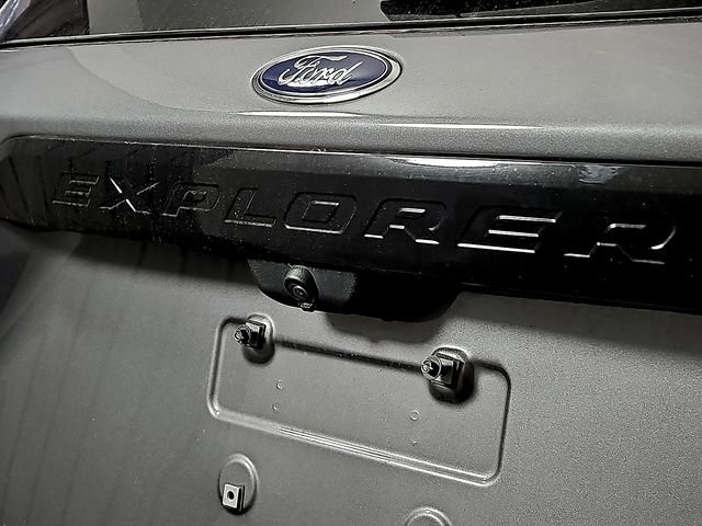 Certified 2022 Ford Explorer ST-Line w/ Class IV Trailer Tow Package image 30