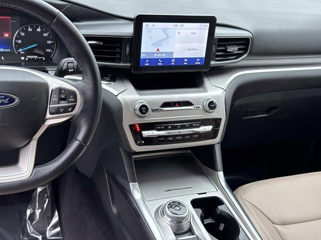 Certified 2022 Ford Explorer XLT w/ Equipment Group 202A image 20