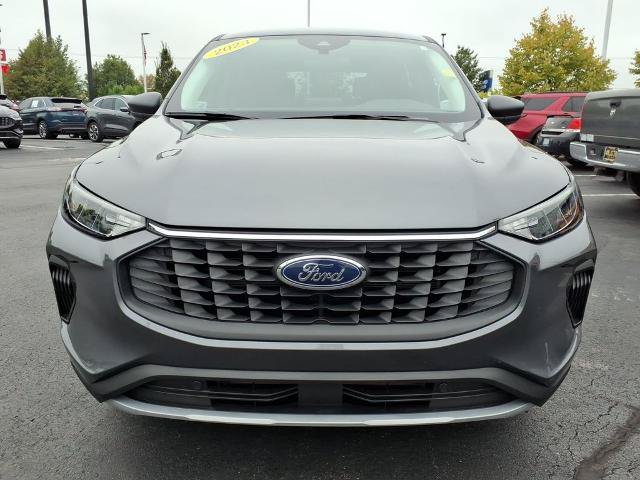Certified 2023 Ford Escape Active AWD/4WD image 2