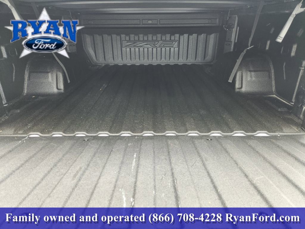 Used 2024 Chevrolet Silverado 1500 ZR2 w/ Technology Package image 22