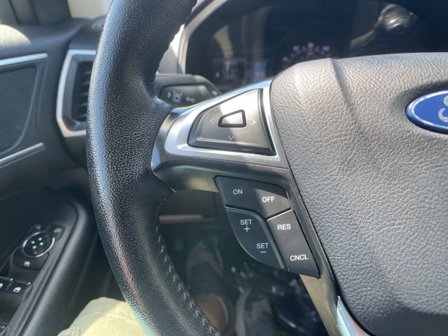 Certified 2024 Ford Edge SEL AWD/4WD image 17