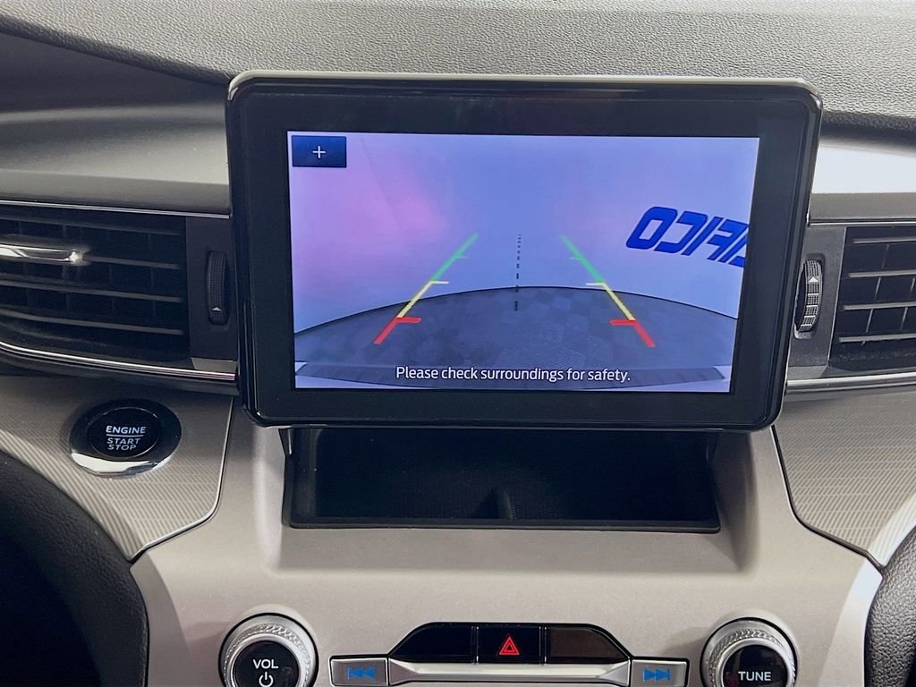 Certified 2023 Ford Explorer XLT w/ Equipment Group 202A AWD/4WD image 19