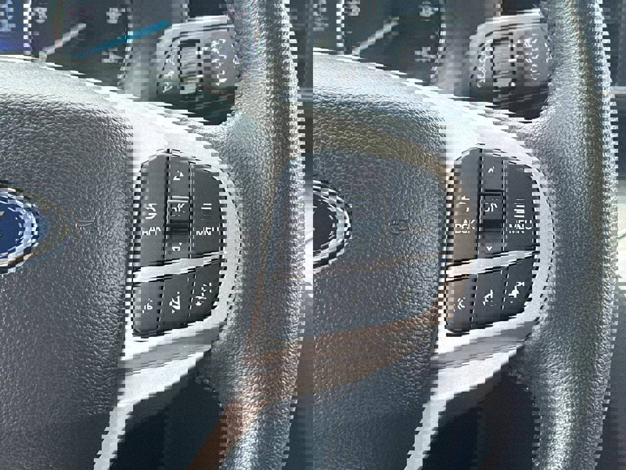 Certified 2022 Ford Explorer XLT w/ Equipment Group 202A image 28