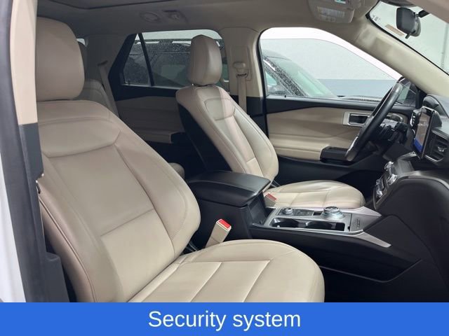 Certified 2020 Ford Explorer XLT w/ Equipment Group 202A image 23