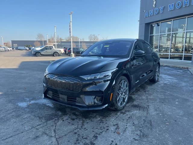 Certified 2025 Ford Mustang Mach-E GT image 2