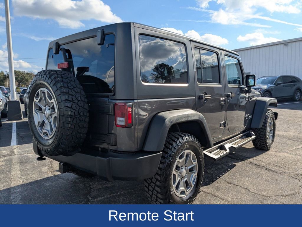 Used 2017 Jeep Wrangler Unlimited Rubicon w/ Connectivity Group image 4