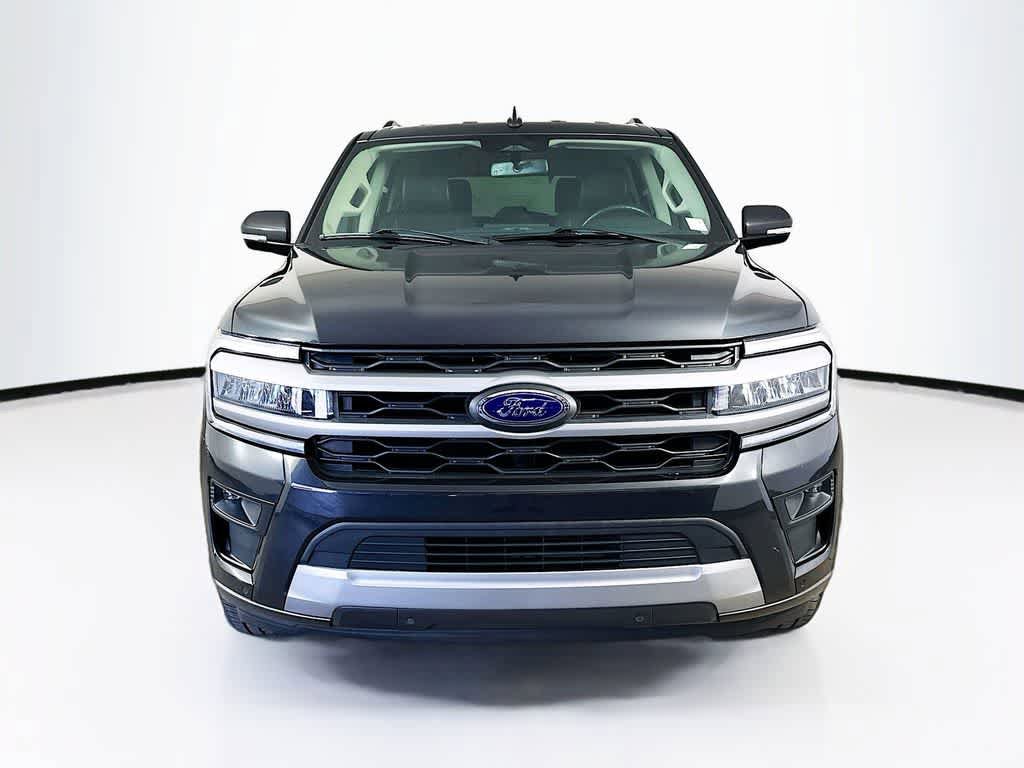 Certified 2022 Ford Expedition XLT RWD image 6