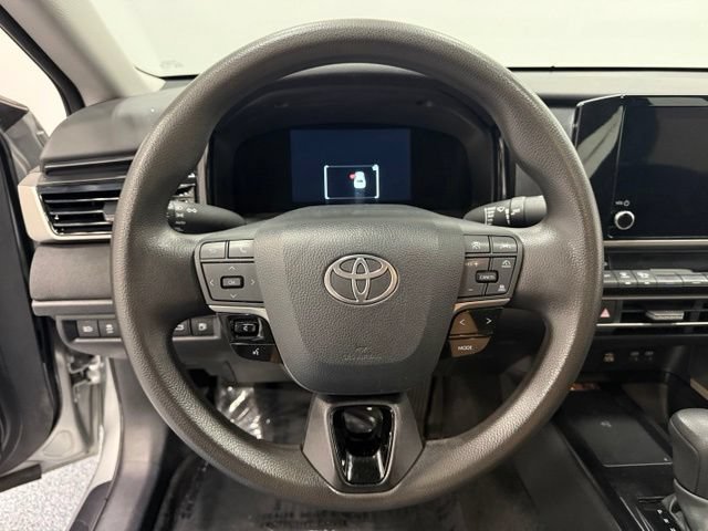 Used 2025 Toyota Camry LE FWD image 23