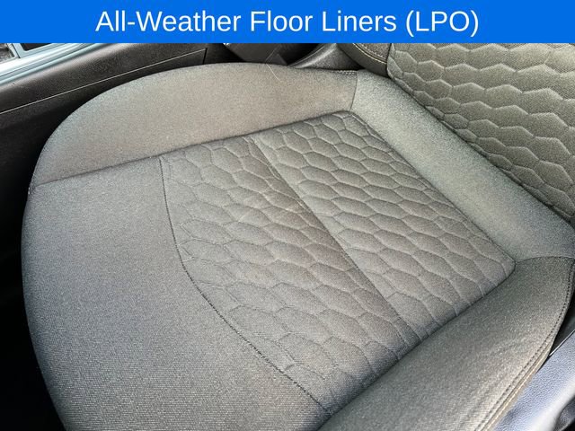 Used 2020 Chevrolet Equinox LT w/ Driver Convenience Package image 13