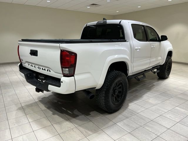 Used 2019 Toyota Tacoma TRD Sport w/ Technology Package AWD/4WD image 4