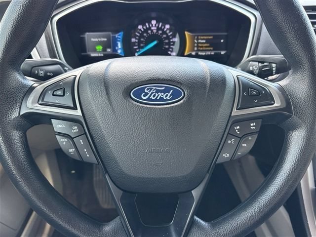 Certified 2020 Ford Fusion SE FWD image 30