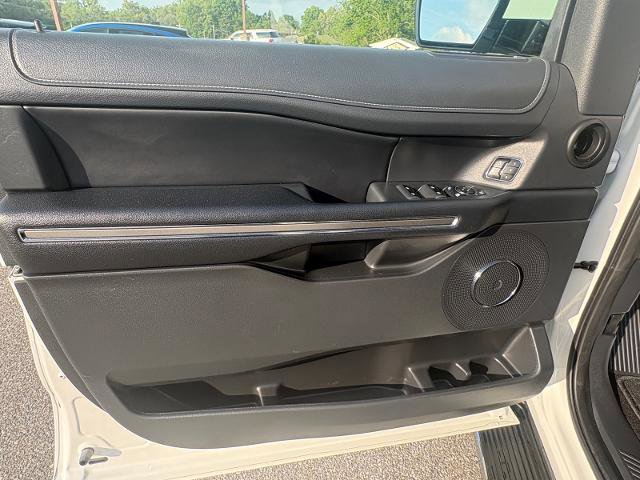 Certified 2023 Ford Expedition XLT AWD/4WD image 9