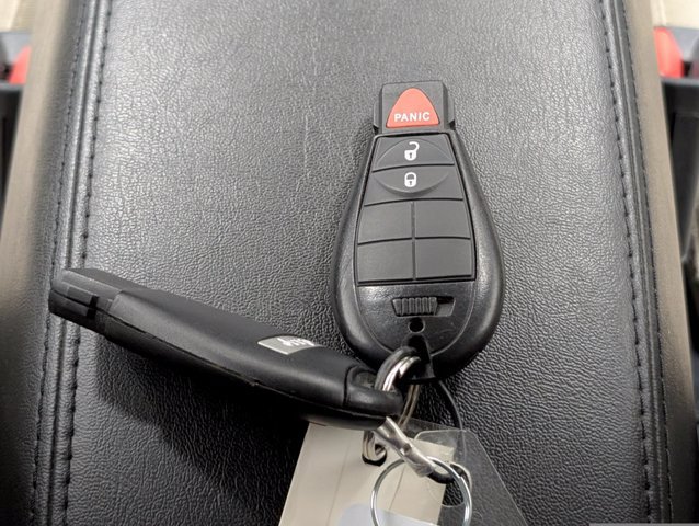 Used 2017 Jeep Cherokee Latitude w/ Safety/Convenience Group AWD/4WD image 23