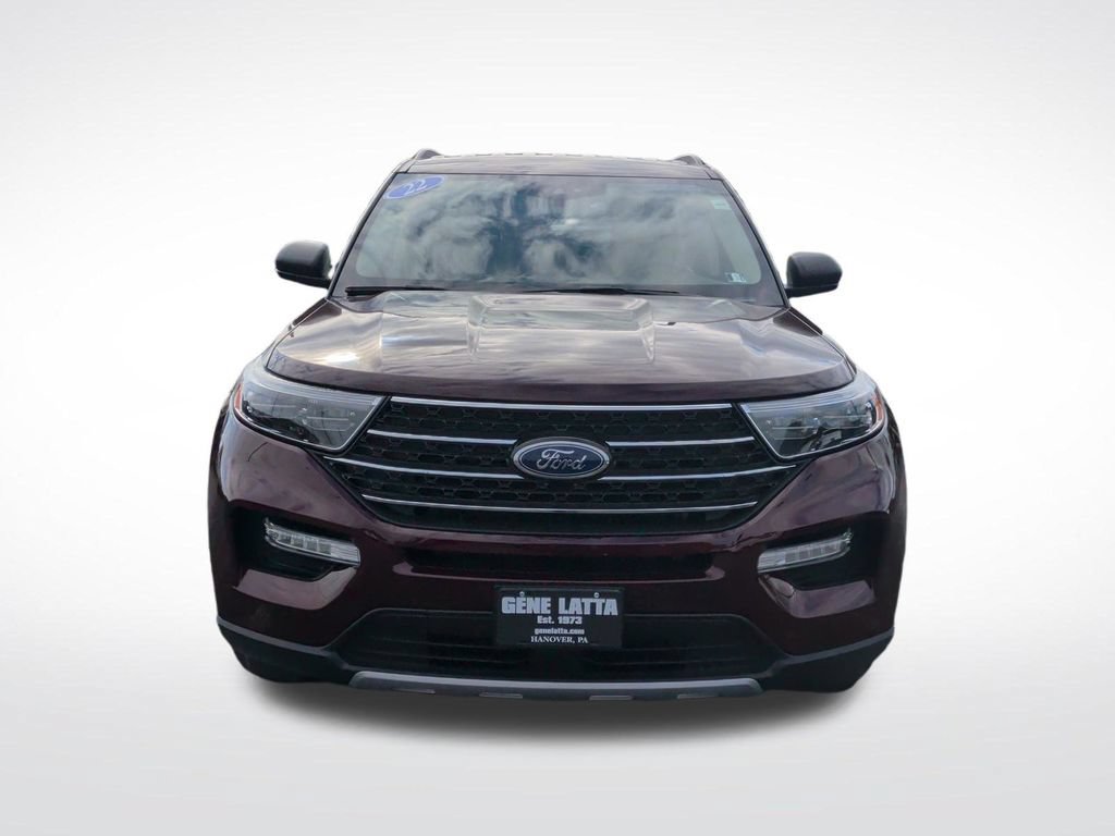Certified 2022 Ford Explorer XLT w/ Equipment Group 202A AWD/4WD image 11
