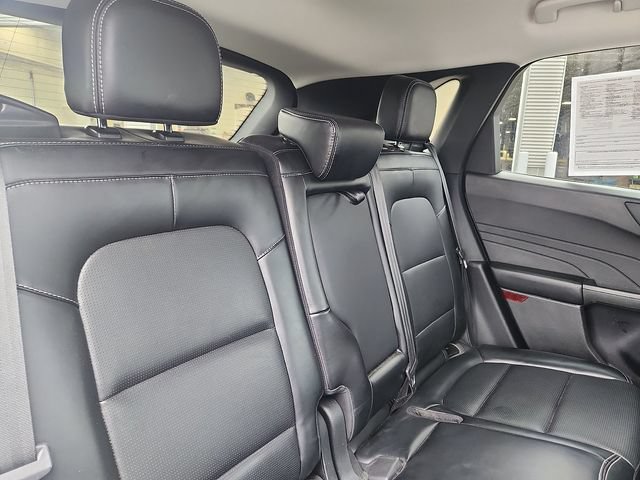 Certified 2024 Ford Escape Platinum AWD/4WD image 29