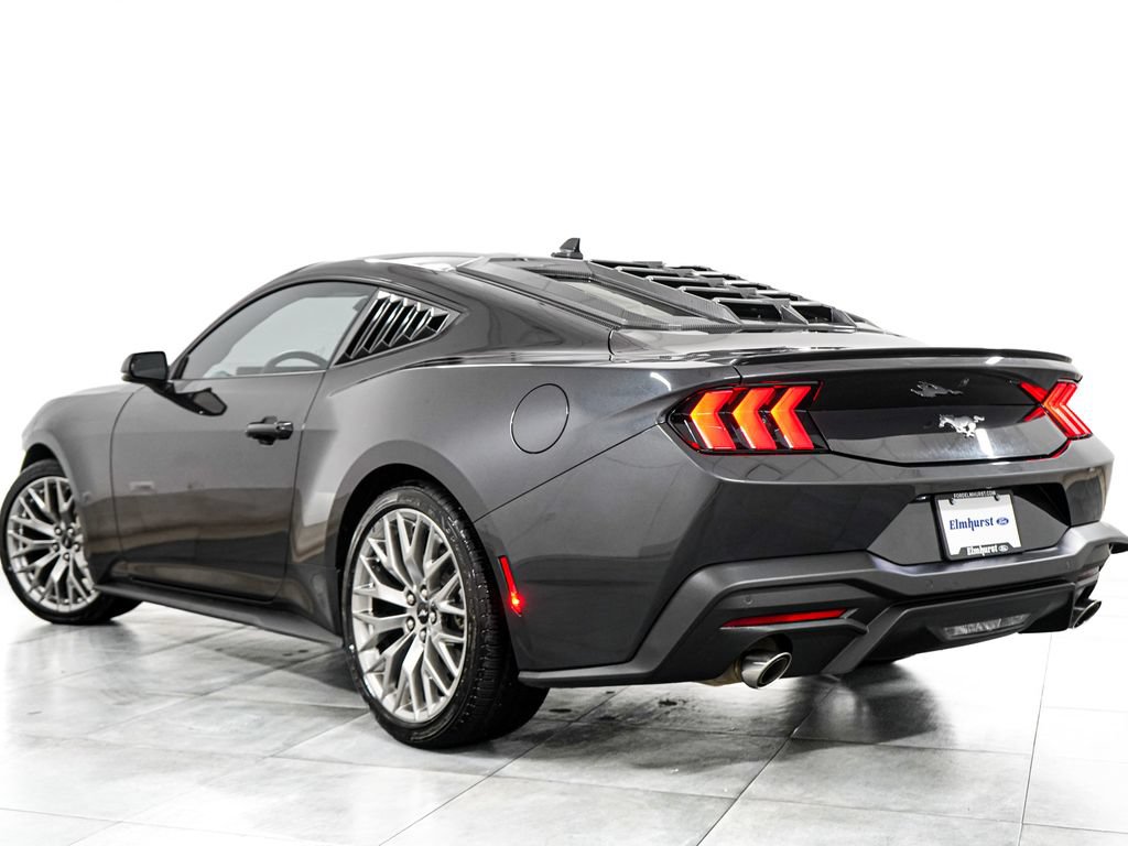 Certified 2024 Ford Mustang Premium RWD image 5