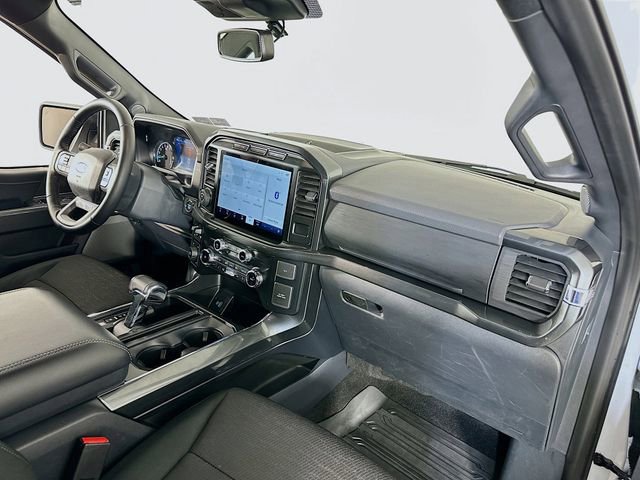 Certified 2022 Ford F150 XLT w/ Equipment Group 302A High image 21