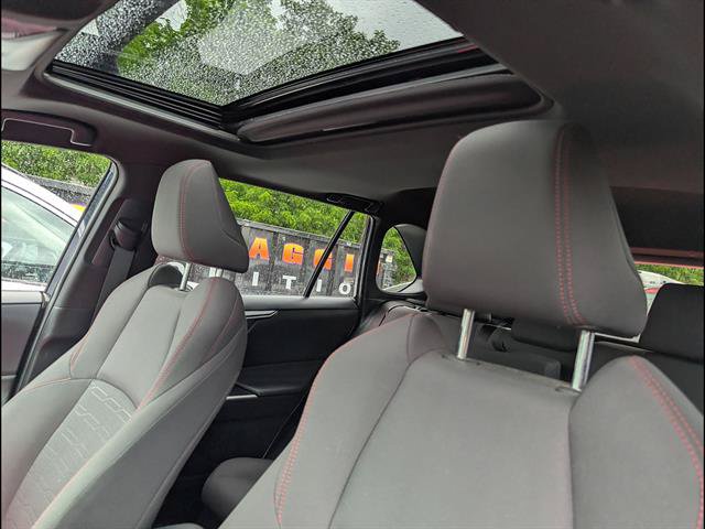 Used 2022 Toyota RAV4 SE w/ Weather & Moonroof Package AWD/4WD image 5