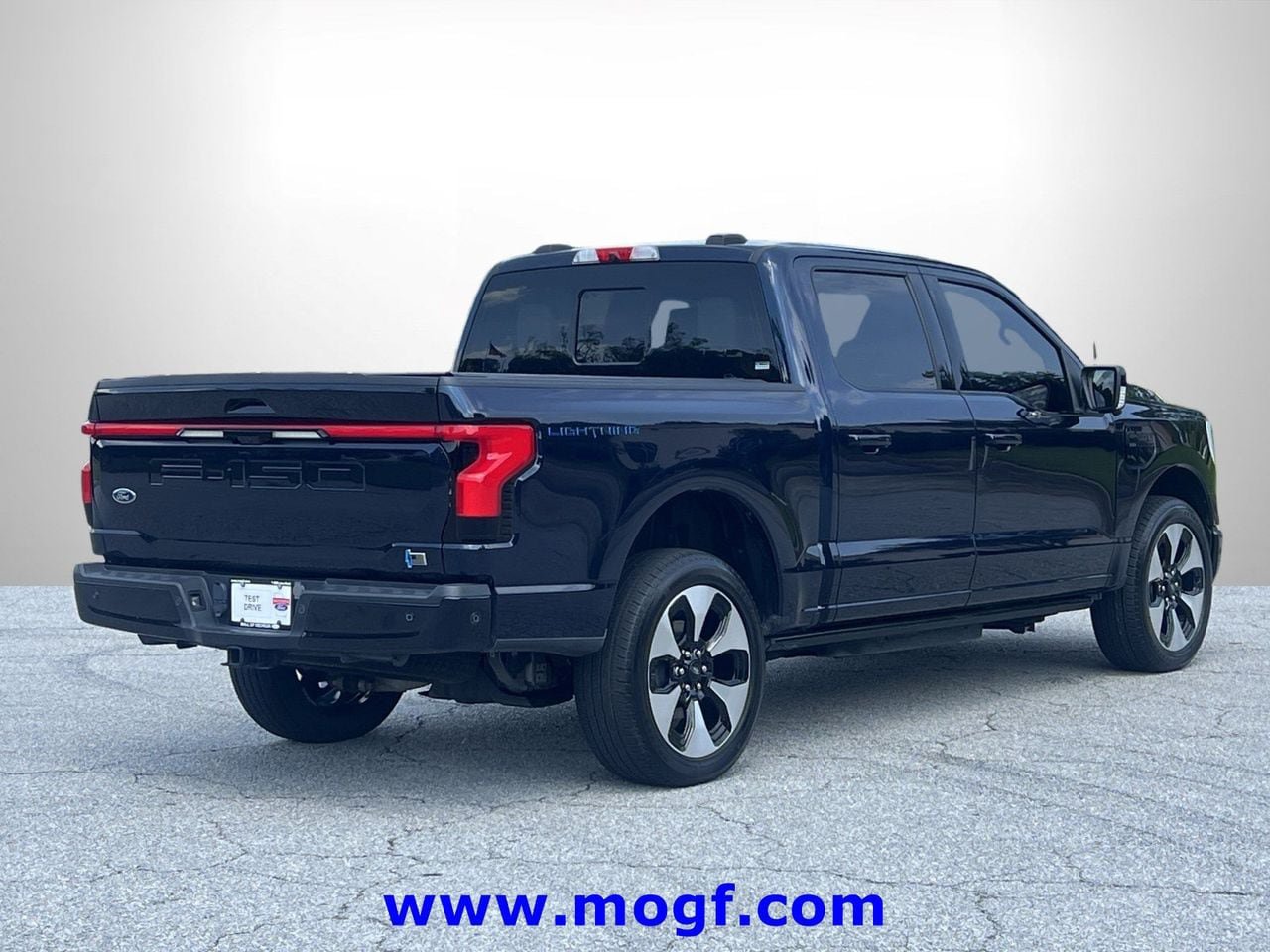Certified 2023 Ford F150 Lightning Platinum AWD/4WD image 3