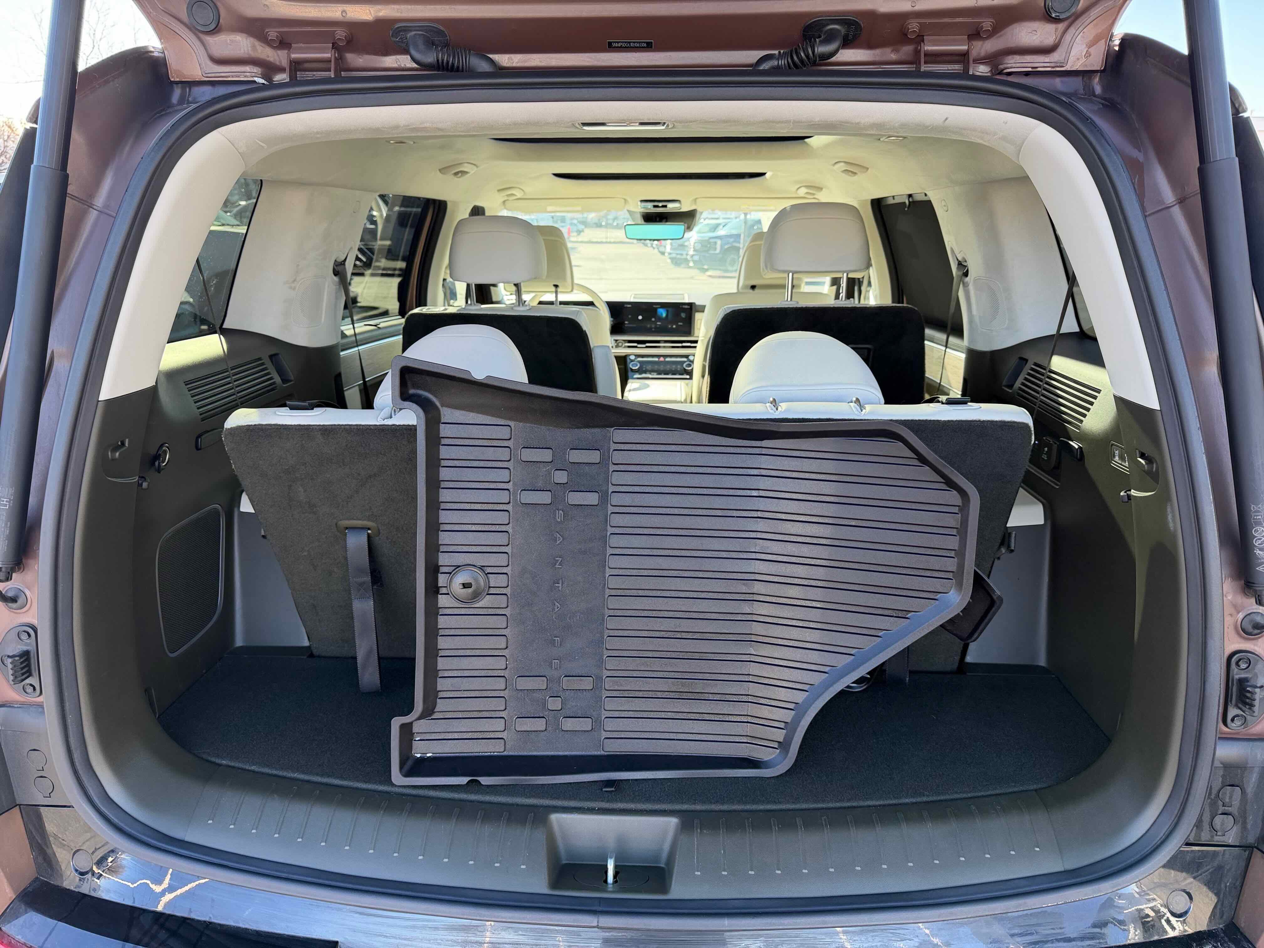 Used 2024 Hyundai Santa Fe Calligraphy image 31