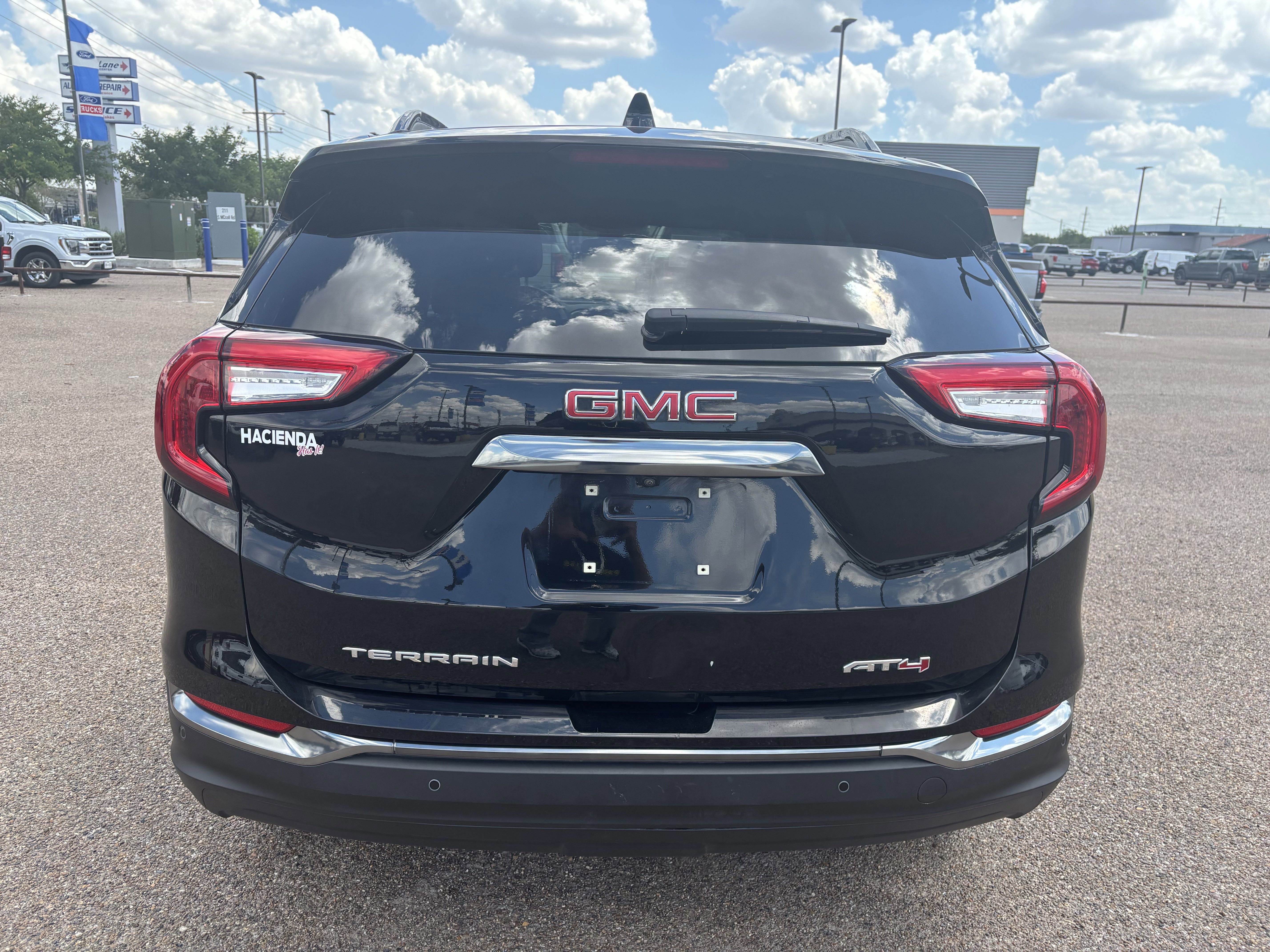 Used 2024 GMC Terrain AT4 w/ Tech Package image 4