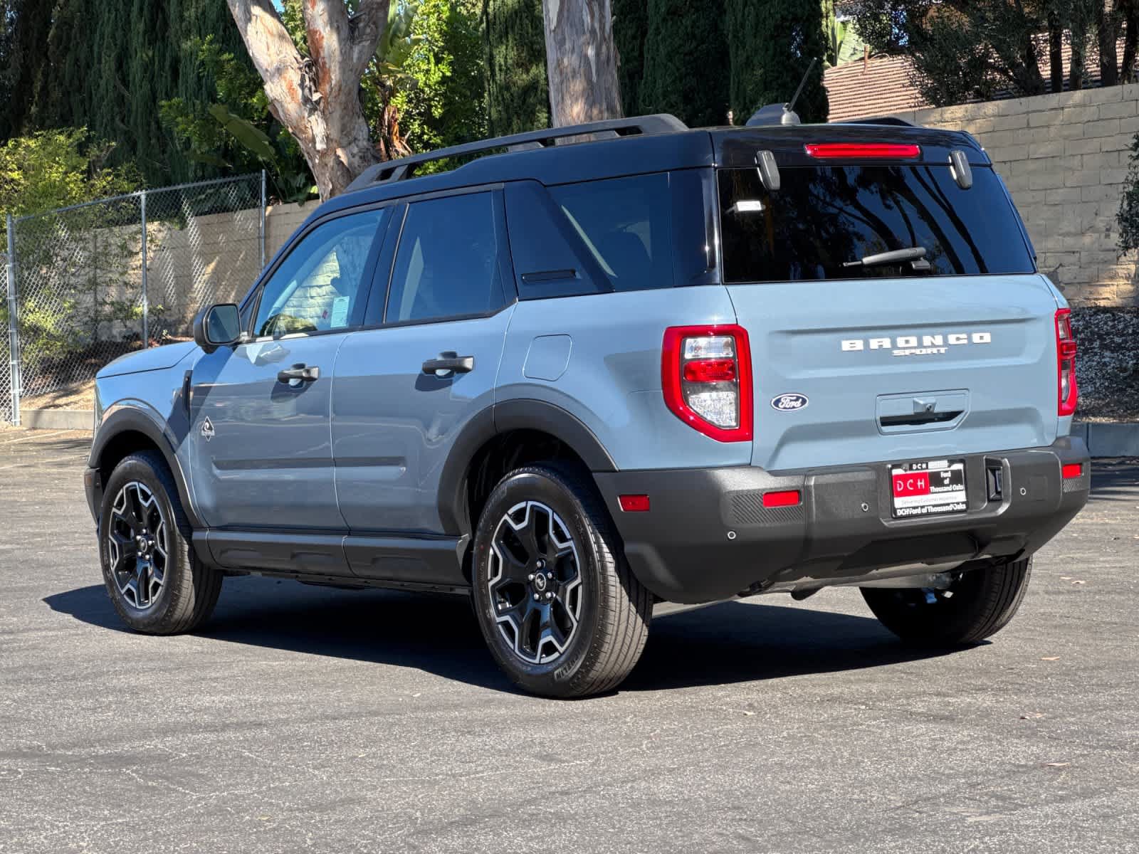 Certified 2026 Ford Bronco Sport Outer Banks w/ Outer Banks Tech Package+ AWD/4WD image 6